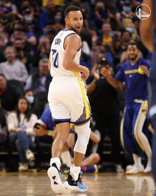 开云中国网站-【现场】再负灰熊遇赛季首败 勇士进步中仍存不足